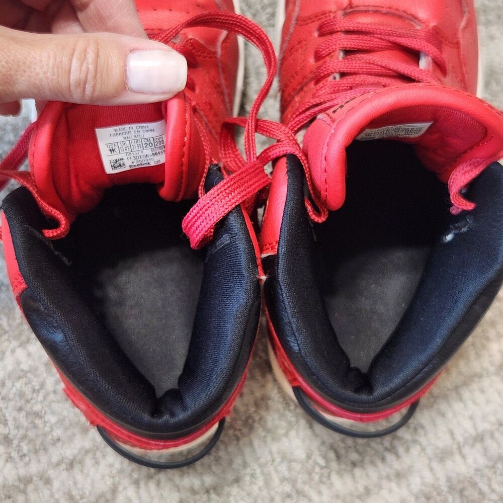 Reebok boys basketball mid-top red sneakers shoes size 1 youth - Picture 8 of 10